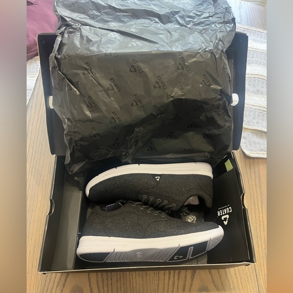 Travis Matthew shoes - brand new, never worn 9.5 - Picture 4 of 5